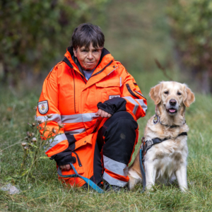 Elisabeth Rotermund & Jolana (Golden Retriever)