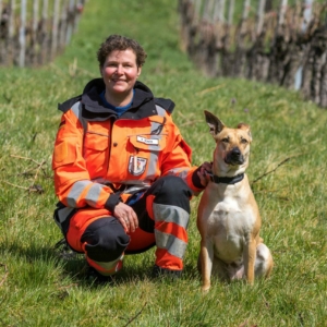 Renate Mönch & La Luna in Ausbildung der Rettungshundestaffel Unterland e.V.
